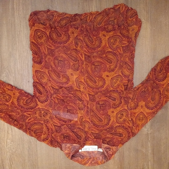 Blouses - Picture 3 of 5